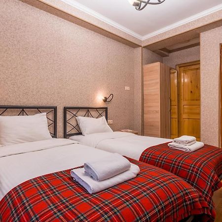 Hotel At Gomi 19 Tbilisi Exterior photo