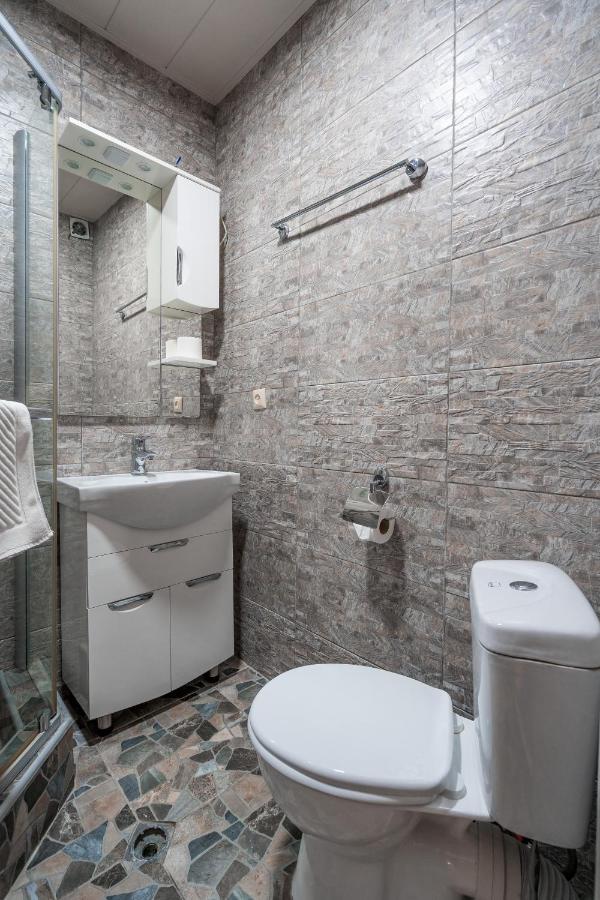 Hotel At Gomi 19 Tbilisi Exterior photo